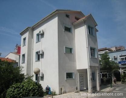 Villa in Rafailovici, private accommodation in city Rafailovići, Montenegro