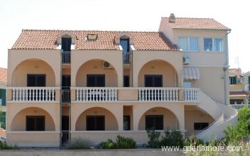 Apartments Botica, private accommodation in city Vodice, Croatia