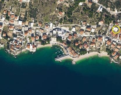 Ferienwohnungen Darko Pisak A1 (4 + 2), Privatunterkunft im Ort Pisak, Kroatien