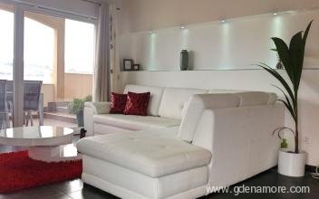 Modern apartment with sea view, private accommodation in city Okrug Gornji, Croatia