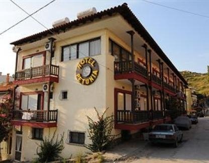 Hotel Petunia, private accommodation in city Neos Marmaras, Greece