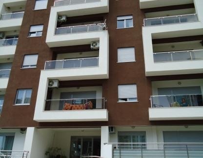 Apartmani Adzic, privatni smeštaj u mestu Budva, Crna Gora