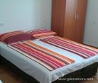 APARTMENTS STARINAC, IGALO, private accommodation in city Igalo, Montenegro