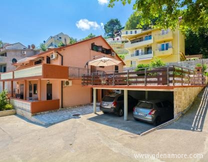 Apartmanok BIS, Magán szállás a községben Prčanj, Montenegr&oacute;