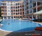 Complex Avenue Deluxe u središtu Sunny Beach, частни квартири в града Sunny Beach, България