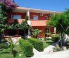 Apartamentos en Sutomore, alojamiento privado en Sutomore, Montenegro