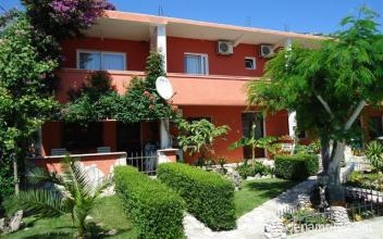 Apartments in Sutomore, private accommodation in city Sutomore, Montenegro