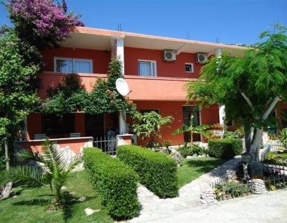 Sutomore Apartmani-Flamingo, apartman br.6 , privatni smeštaj u mestu Sutomore, Crna Gora - objekat