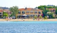 Aggelina Seaside Apartments, privat innkvartering i sted Nikiti, Hellas