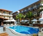 Simeon Hotel, private accommodation in city Metamorfosi, Greece