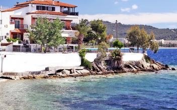 Magda Rooms, private accommodation in city Neos Marmaras, Greece