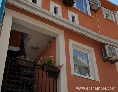 Branko, private accommodation in city Sutomore, Montenegro