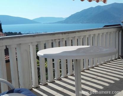 Wohnung &quot;DUBRAVA&quot;, Privatunterkunft im Ort Tivat, Montenegro