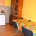 Jeg leier 2 leiligheter i sentrum av Sutomore, privat innkvartering i sted Sutomore, Montenegro