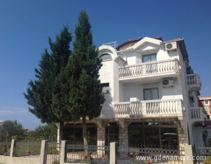 privatni smjestaj, Privatunterkunft im Ort &Scaron;u&scaron;anj, Montenegro