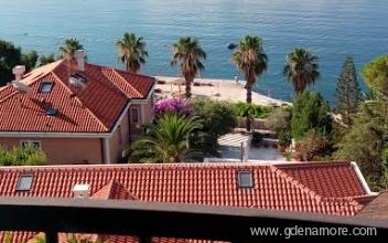 Apartments Nikolic, private accommodation in city Herceg Novi, Montenegro