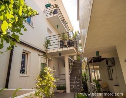 Apartments Kastel, private accommodation in city Igalo, Montenegro