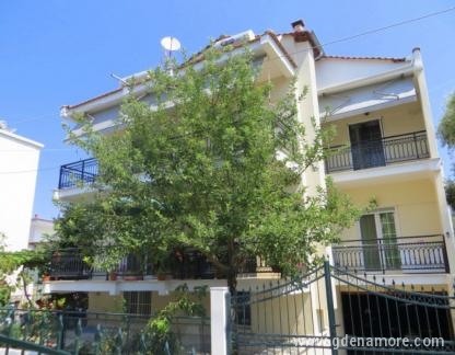 Драконтис Студиос, частни квартири в града Thassos, Гърция - 1
