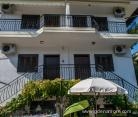 Markos Apartments, private accommodation in city Nea Potidea, Greece