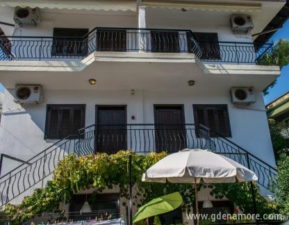 Апартаменти Маркос, частни квартири в града Nea Potidea, Гърция - markos-apartments-nea-potidea-kassandra-1