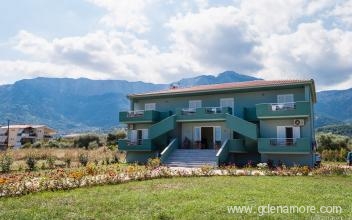 Zeus Apartments, private accommodation in city Thassos, Greece