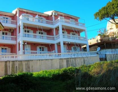 Pernari-Wohnungen, Privatunterkunft im Ort Kefalonia, Griechenland - pernari-apartments-spartia-kefalonia-1