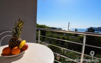 Accommodation in Sutomore - four bedroom apartment - Montenegro, private accommodation in city Sutomore, Montenegro