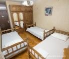 Sobe Igalo, zasebne nastanitve v mestu Igalo, Črna gora