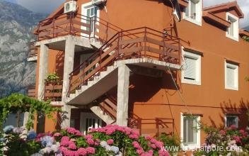 Grandis, private accommodation in city Prčanj, Montenegro