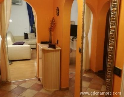 Apartman M&amp;M BUDVA, Частный сектор жилья Будва, Черногория - image-0-02-05-117b7b3694ecc1daca392df8b3deeb76a5eb