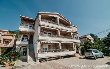 Apartments Sijerkovic, private accommodation in city Kumbor, Montenegro