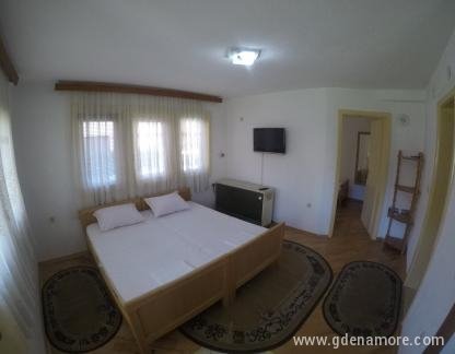 Apartmane i sobe u centru Ohridu, logement privé à Ohrid, Mac&eacute;doine - GOPR1