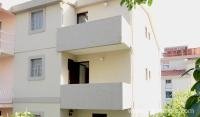 Apartmani Kurtović, privatni smeštaj u mestu Petrovac, Crna Gora