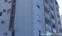 Διαμερίσματα Muki, ενοικιαζόμενα δωμάτια στο μέρος Šušanj, Montenegro