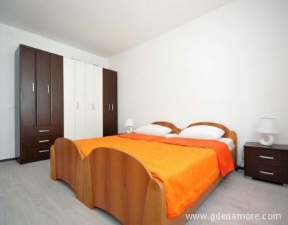 Budva One bedroom apartment Center C 9, private accommodation in city Budva, Montenegro - m_DSC_1254