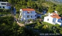 Apartmani 1234, private accommodation in city Omiš, Croatia