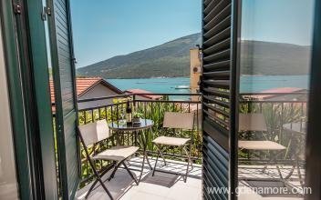 Apartamentos Mar Azul - Djenovici, alojamiento privado en Djenović, Montenegro