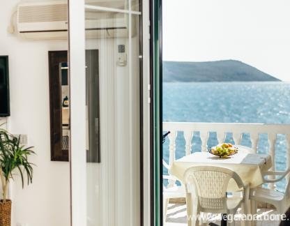 GALIJA appartements / chambres, logement privé à Herceg Novi, Mont&eacute;n&eacute;gro - A3-12