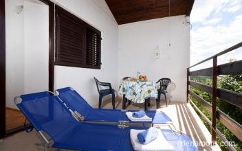 Apartman Vives-Jadranovo, privatni smeštaj u mestu Crikvenica, Hrvatska