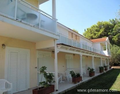 Angelika Studios, private accommodation in city Lassii, Greece - angelika-studios-lassi-kefalonia-1