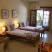 Pensione Katerina, alloggi privati a Ouranopolis, Grecia - katerina-pansion-ouranopolis-athos-4-bed-apt-6-3