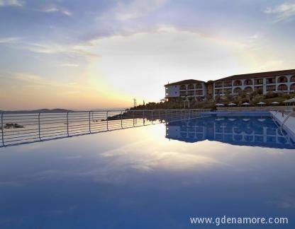  Akrathos Beach Hotel, privatni smeštaj u mestu Ouranopolis, Grčka - prva