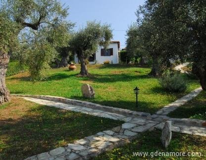 &Beta;ί&lambda;&epsilon;&sigmaf; Saint Andrews, ενοικιαζόμενα δωμάτια στο μέρος Pelion, Greece - saint-andrews-villas-milina-pelion-1