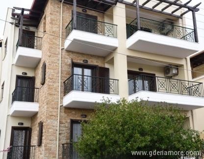 San Giorgio apartmanok, Magán szállás a községben Ierissos, G&ouml;r&ouml;gorsz&aacute;g - san-giorgio-apartments-ierissos-atos-1