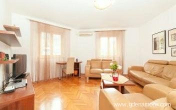 Apartman Una, Budva, privatni smeštaj u mestu Budva, Crna Gora