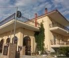 Villa Camellia, privatni smeštaj u mestu Nea Vrasna, Grčka