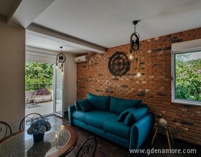 Palace Miljan i Ranko, privatni smeštaj u mestu Igalo, Crna Gora - 1S0A8755
