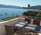 Apartments Milanovic, private accommodation in city Kumbor, Montenegro