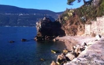 Apartmaji Herceg Novi, zasebne nastanitve v mestu Herceg Novi, Črna gora