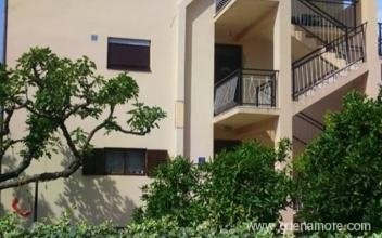 Apartments Maslovar, private accommodation in city Tivat, Montenegro